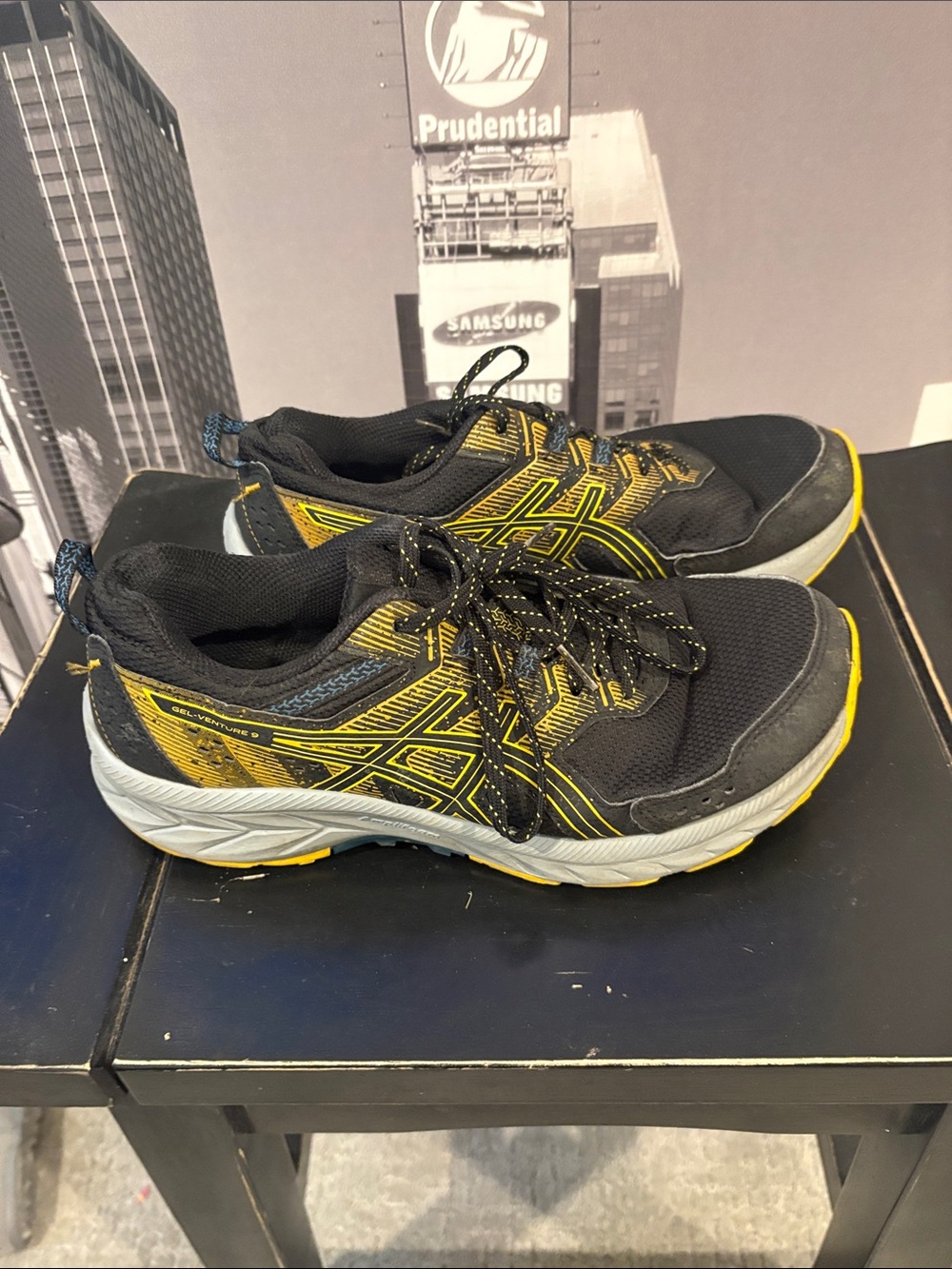 Womens Black and Yellow Running Shoes
